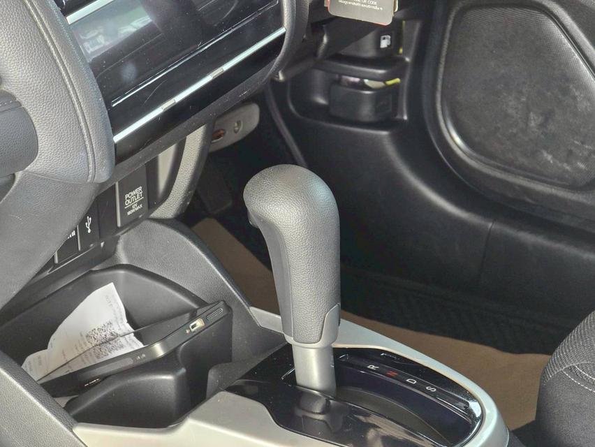 HONDA JAZZ 2014 1.5SV AT รูปที่ 9