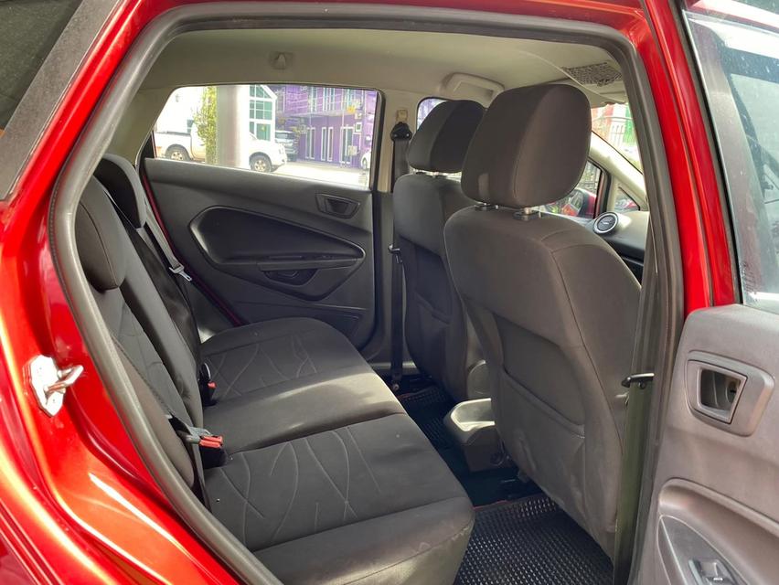Ford Fiesta  รุ่น  Trend เกียร์อัตโนมัติ เครื่อง1.5cc.เบนซิน ปี2011 คะ   11