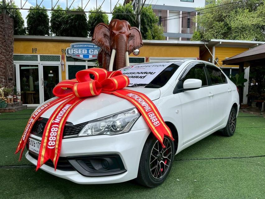 Suzuki Ciaz ตัว GL ปี2023 เครื่องยนต์เบนซิน เกียร์AUTO ไมล์แท้ 100%คะวิ่งมาคะ15,xxxกว่ากิโลคะ