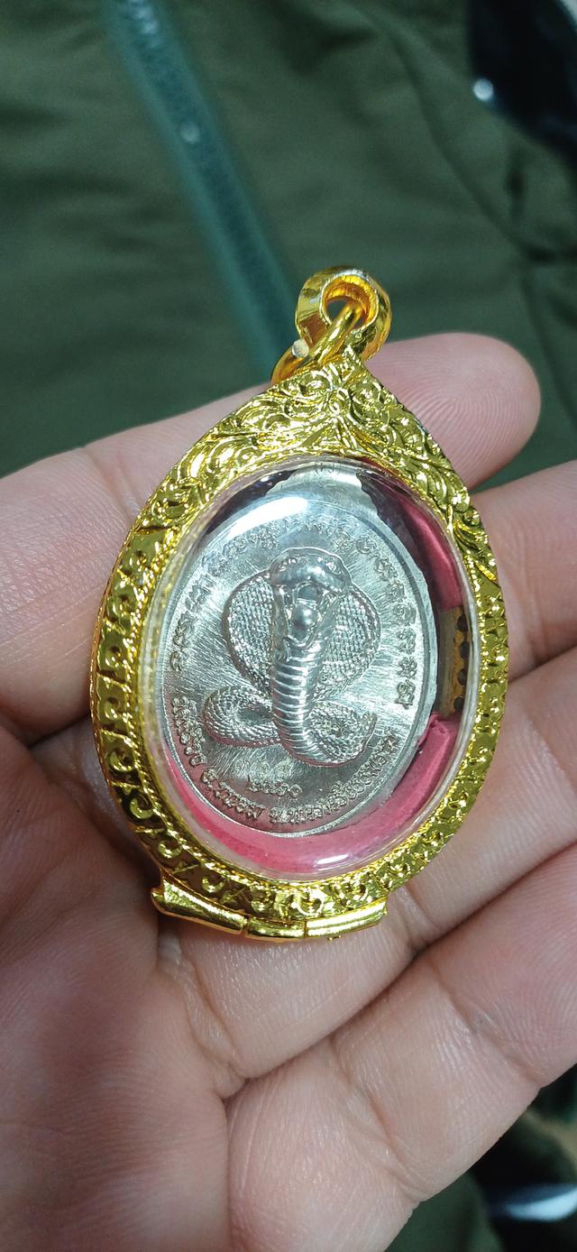 หลวงปู่ทวด สมเด็จพะโค๊ะ กรอบทอง ฝังเพชร วัดคีรีวง อ.ขนอม จ.นครศรีธรรมราชรายละเอียด	อัลปาก้า ต๊อกโค้ตเลข ๓๖๔ ประกันแท้ตลอดชีพ 2