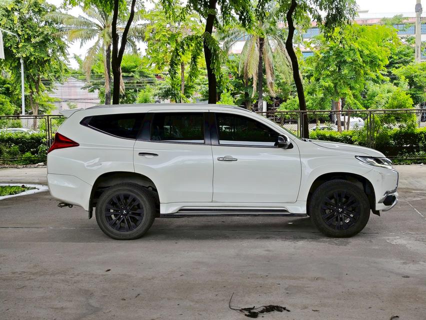 ขายรถ Mitsubishi pajero Sport 2.4GT Premium ปี 2016 สีขาว เกียร์ออโต้ 8