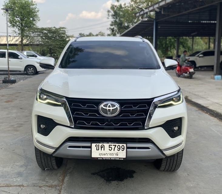 รหัสรถ KCY5799 TOYOTA FORTUNER 2.4V AUTO 4WD ปี 2021