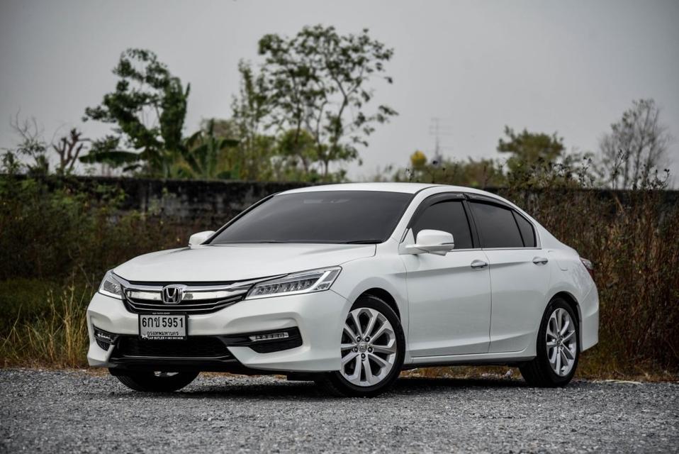 รหัส CBL5951 จุดHonda Accord 2.4 EL Navi AT 2017