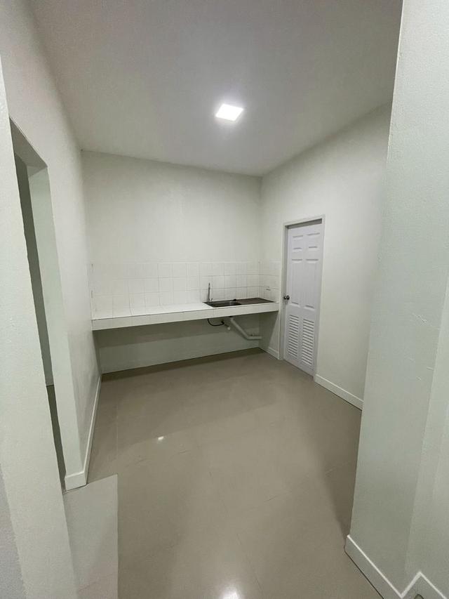 ขายบ้านเดี่ยว ชั้นเดียว เนื้อที่ 37.3 ตรว.  หมู่บ้านเพ็ญศิริ 3 ถนนมิตรไมตรี 6/5  8