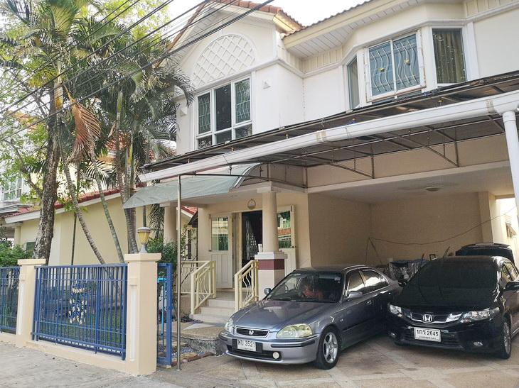 บ้านเดี่ยว 2ชั้น 3นอน 3น้ำ ทำเลรถไฟฟ้า 1