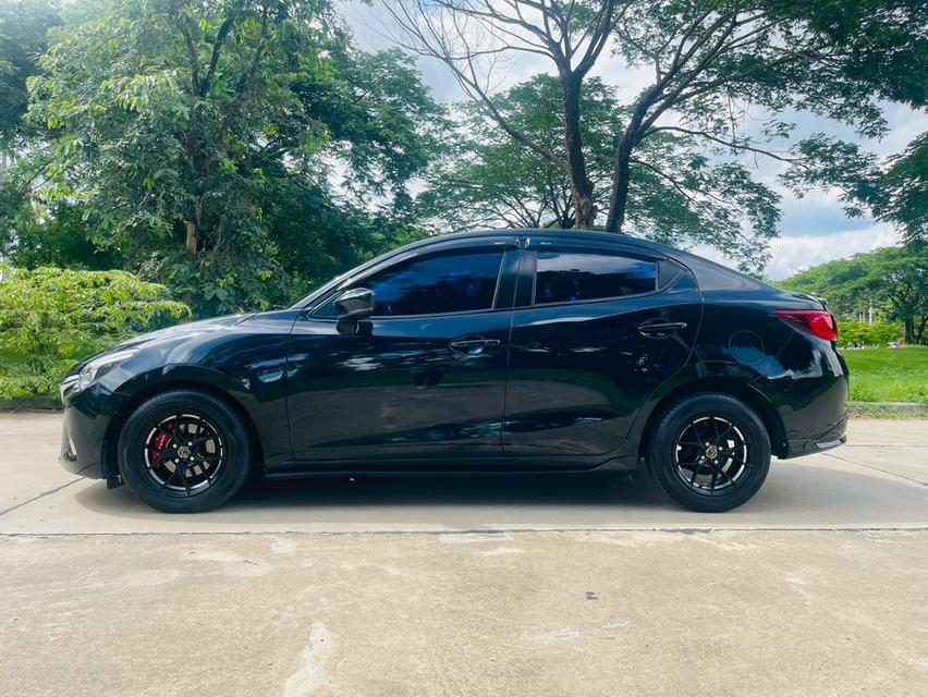 Mazda 2 1.3 High Connect 2018 รถบ้าน รายได้ประจำรับผ่านบัญชี ไม่มีเครดิต จัดได้เต็ม 5