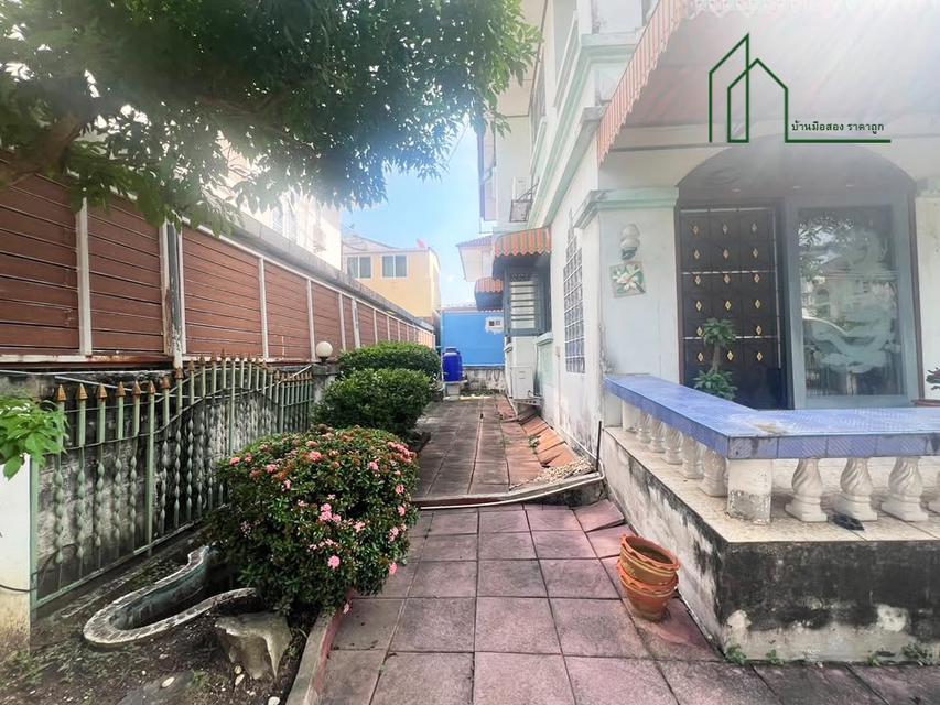 บ้านเดี่ยว หมู่บ้านวรารมย์ 81 บางบอน5 เพชรเกษม  ขนาด 54 ตร.วา 2 ชั้น 11