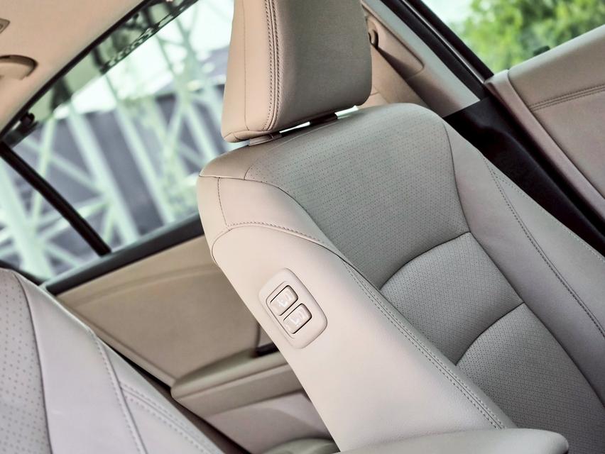 รหัสรถ CBLX7419 🚗 Honda Accord 2.4EL Gen9 ปี 2013 (จด 2014) 15