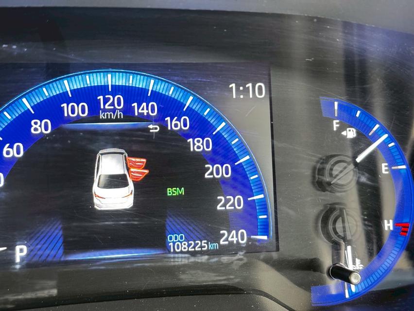 มือเดียว โฉมใหม่ Altis1.8Sport ฟรีดาวน์ 15