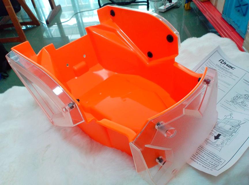 ชุดแต่งแท้ H2C!! กล่องเก็บของใต้รถ สำหรับ HONDA Zoomer X สีส้มใส / Box Basket รูปที่ 3