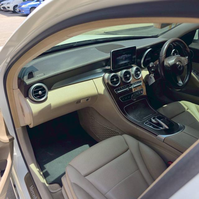 รหัสรถ BAC7538 Benz C300 Bluetec Hybrid Exclusive ปี 2015 (แท้) 12