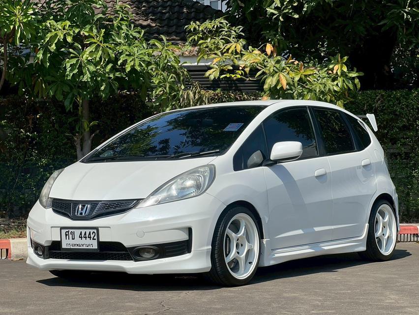 Honda Jazz 1.5V 2010 มือสอง รูปที่ 17