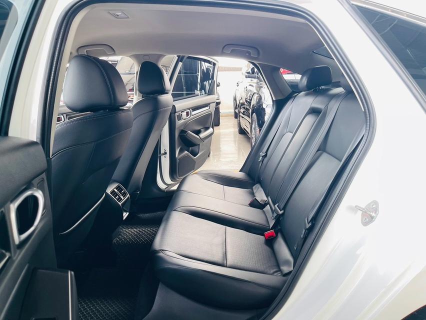 Honda Civic e:HEV EL+ ปี 23จด24 ไมล์5หมื่นโลแท้ รูปที่ 16