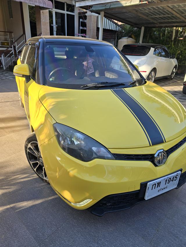 Mg3ตัวท็อปปี17 รถมือเดียว ใช้งานปกติ น็อตไม่เคยขยับ ไม่เคยชน ไม่เคยน้ำท่วมราคา120,000ต่อรองได้ 0910122963 พร้อมโอน รูปที่ 2