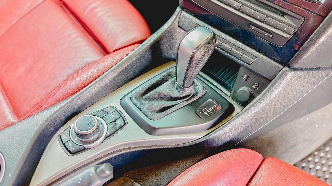 BMW X1 sDrive18i M SPORT ปี 2015 🔥 รูปที่ 12
