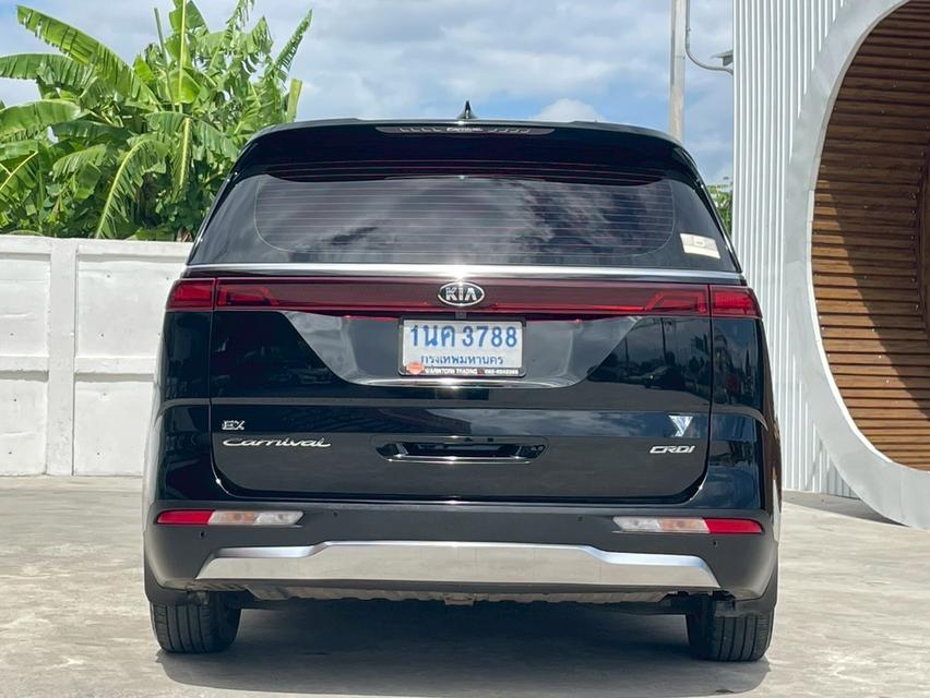 KIA GRAND CARNIVAL 2.2 EX 2021 โฉม ปี21-ปัจจุบัน สีดำ เครื่องดีเซล