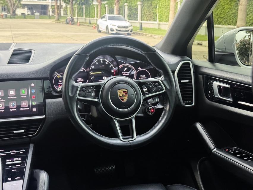 รหัสรถ AVA1919 🌟 Porsche Cayenne e-hybrid Coupe ปี 2022 7