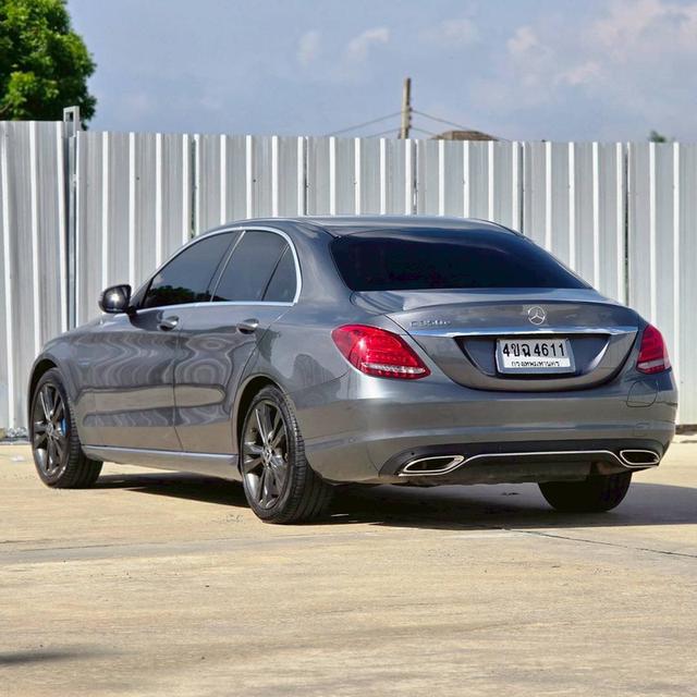 รหัสรถ 12AT4611 MERCEDES BENZ C350e 2.0 Avant-garde โฉม W205 ปีจด 2018