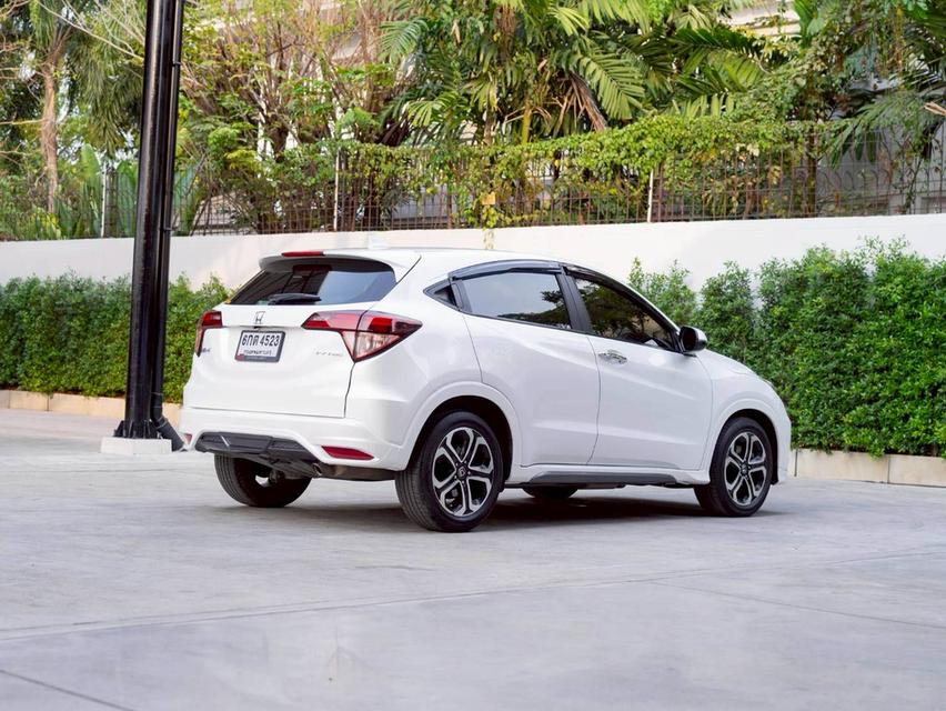 Honda HR-V 1.8 EL ปี 2017 ♨️ ประกันเครื่องเกียร์3ปี3หมื่นkm ♨️ รูปที่ 4