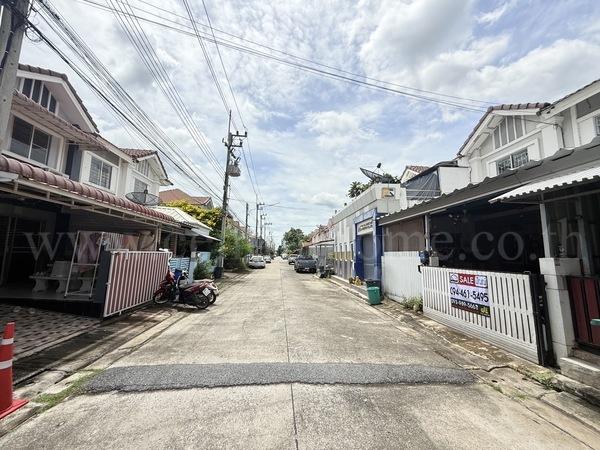 ทาวน์เฮ้าส์ บ้านพฤกษา 65/1 รังสิต-คลอง 2 ราคาถูก