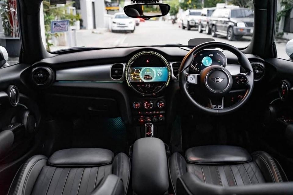 MINI Cooper S *Your Edition* (Final Edition for F56) ปี 22 รหัส PR20 8