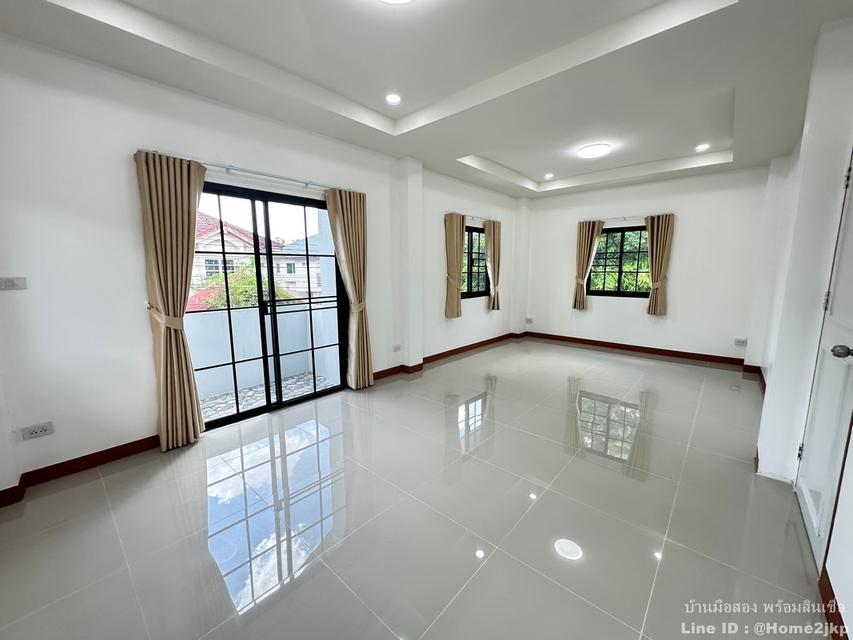 ฟลอร่าวิลล์ สุวินทวงศ์ 12