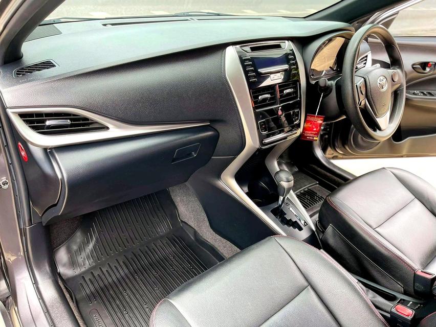 Toyota Yaris 1.2 E AT ปี2019 8