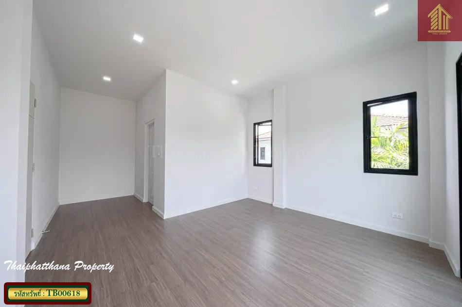 เดอะ เซนโทร วัชรพล (The Centro Watcharapol) 11