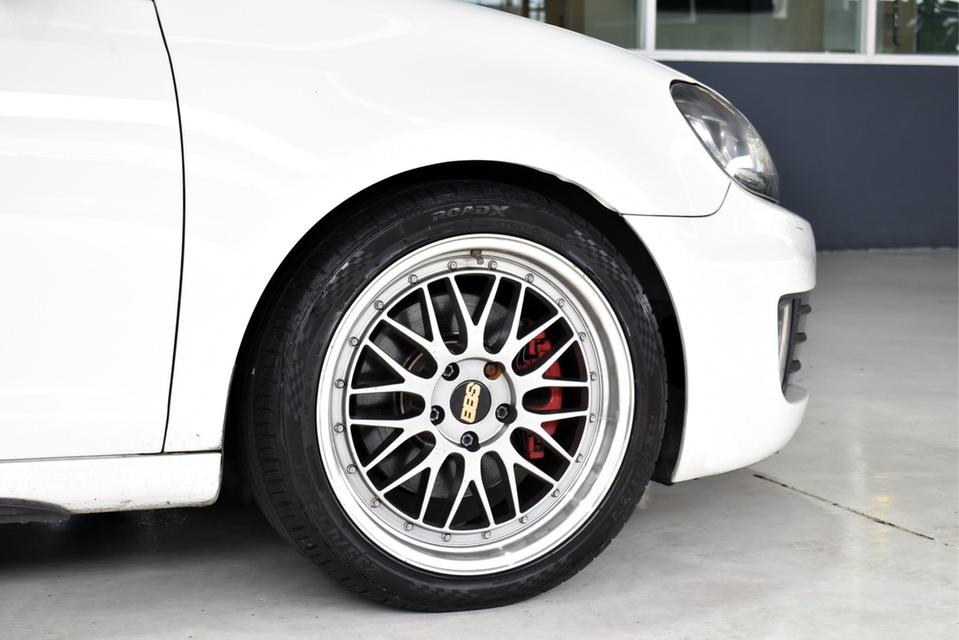 รหัสรถ JRS6605 Volkwagen Golf GTI 10