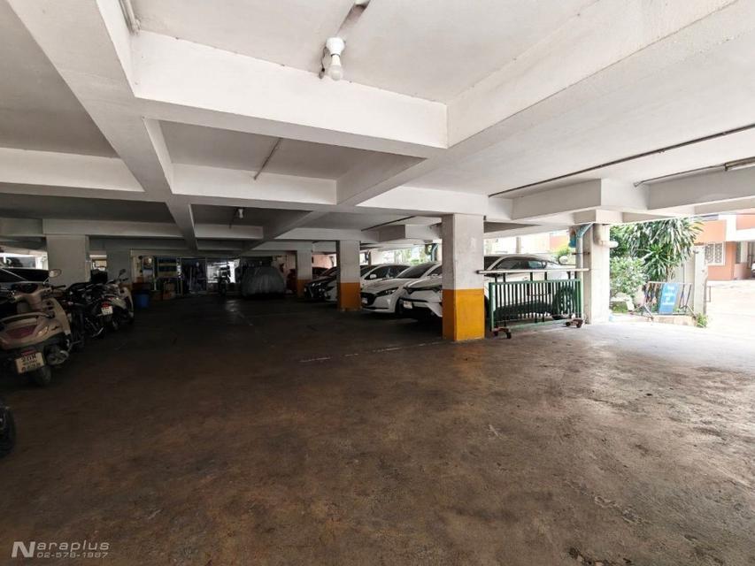 69090528 : ขายห้องชุดพักอาศัย แบบ 1 ห้องนอน พื้นที่ขนาด 38.35 ตารางเมตร โครงการ ลิฟวิ่ง เพลสลาดพร้าว 138  อาคาร 1  ชั้น. 8 คลองจั่น บางกะปิ กรุงเทพฯ 12