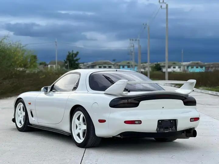 มือสองสภาพดี Mazda RX 7 3