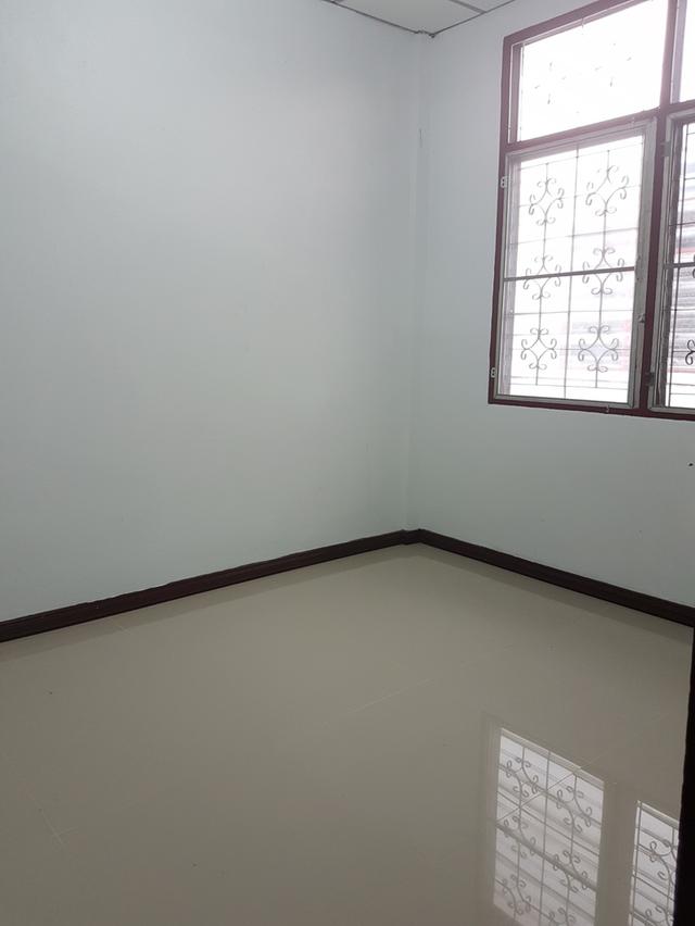 ให้เช่า ทาวน์เฮ้าส์ หมู่บ้านอยู่เจริญ ดอนเมือง 4