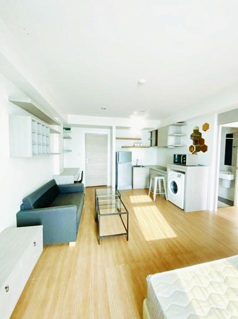 ให้เช่าคอนโด เดอะ จีโอ การ์ดิน หลักหก 1นอน ม.รังสิต 2กม. 42ตร.ม. ห้องขนาดใหญ่ 1น้ำ โรบินสัน ศรีสมาน 2.3กม. 1