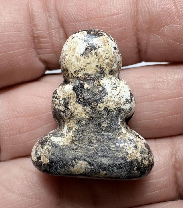 พระปิดตาลอยองค์ เนื้อผงไม่ทราบที่ องค์ละ800 7