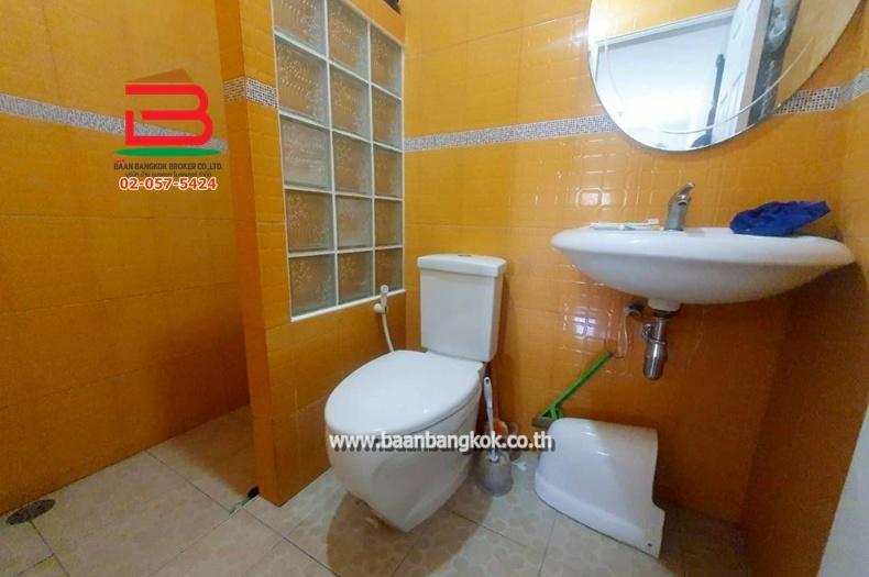 บ้านเดี่ยว ศิรินทร์เฮ้าส์ โครงการ 5 (ใกล้ห้างซีคอนสแควร์ศรีนครินทร์) เนื้อที่ 83 ตรว. แขวงประเวศ เขตประเวศ 12