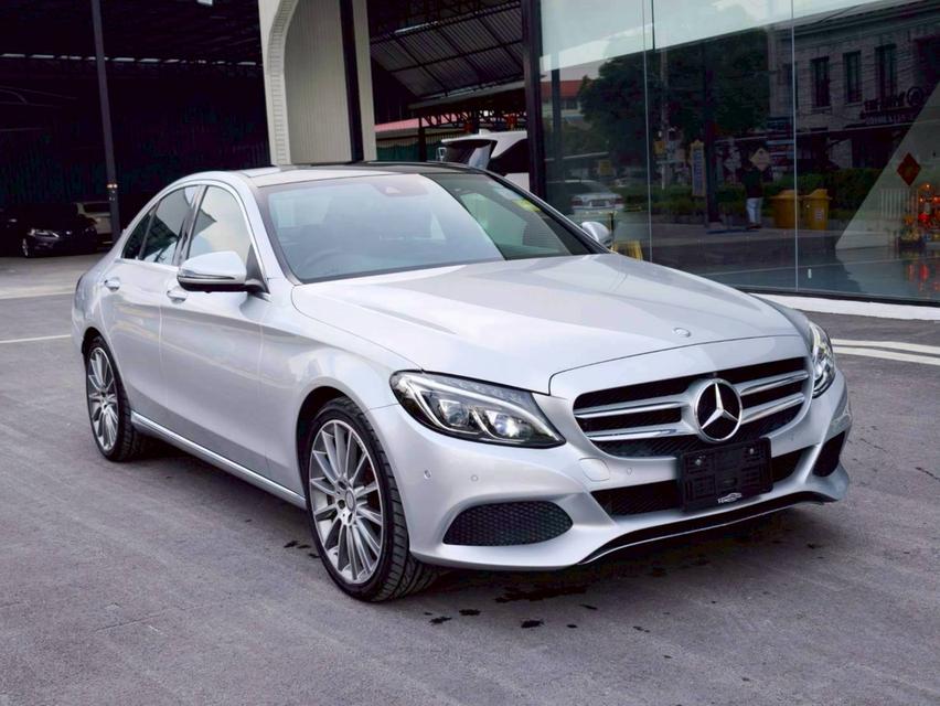 รหัสรถ KPV53 2016 BENZ C350e AMG DYNAMIC