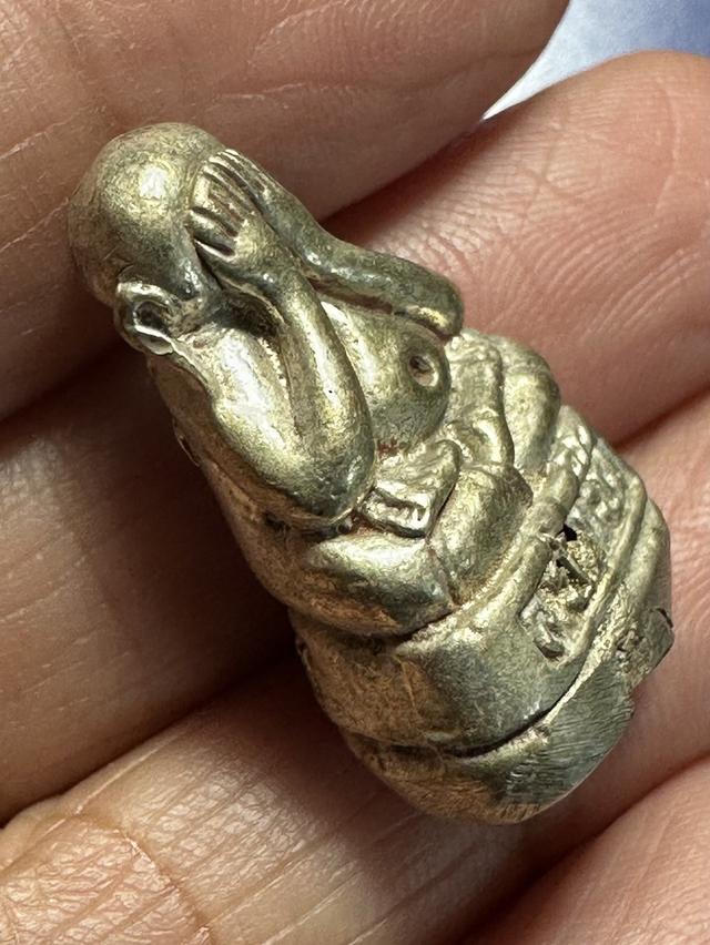 พระปิดตาหลวงปู่แย้ม วัดตะเคียน รุ่นนิมิตรสิทธิโชคเศรษฐี ปี พ.ศ. 2541 รูปที่ 3