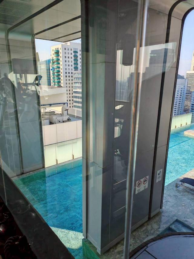 Sale /rent Edge Sukhumvit 23 1 bedroom 25th floor 42 sqms. Fully furnished Sale 9.9 million baht Rent 33,000 Baht(1,100 USD) 4