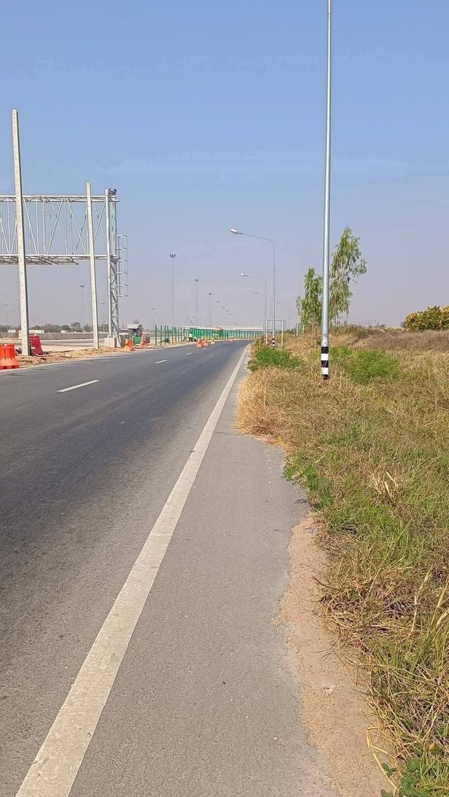 ขายที่ดินติดถนนเลียบมอเตอร์เวย์บางปะนครราชสีมา  อำเภอเมืองนครราชสีมา  โฉนดครุฑแดง 13ไร่ 12 ตร.ว​ไม่ต้องถม 3