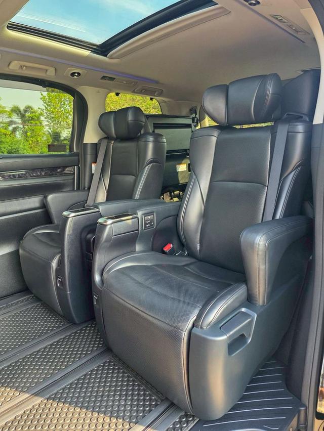 Toyota ALPHARD SRC E-Four สีดำ ปี 2019 ไมล์ 90,000 กม. รูปที่ 13