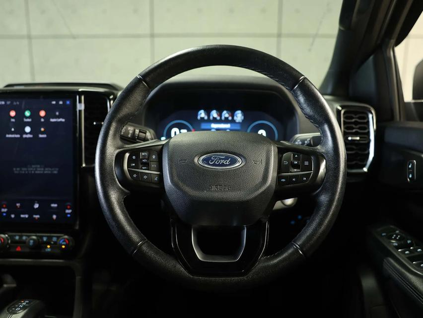 Ford Everest 2.0 Bi-Turbo Titanium+ 4WD (ปี 2023) รูปที่ 15