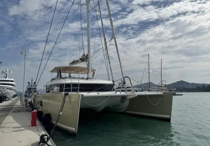 ขายเรือ2011 | SAILING CATAMARAN LAGOON 620 |  FLYBRIDGE | 4 CABINS | 2 X 150 HP 9