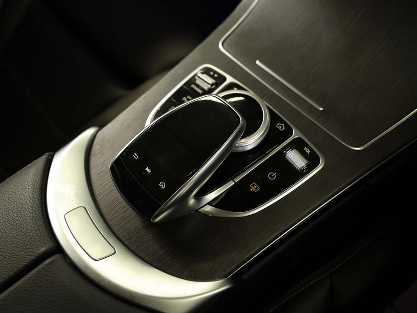 2020 Mercedes-Benz C220 2.0 W205 (ปี 14-22) d Avantgarde Sedan AT B3750 รูปที่ 11