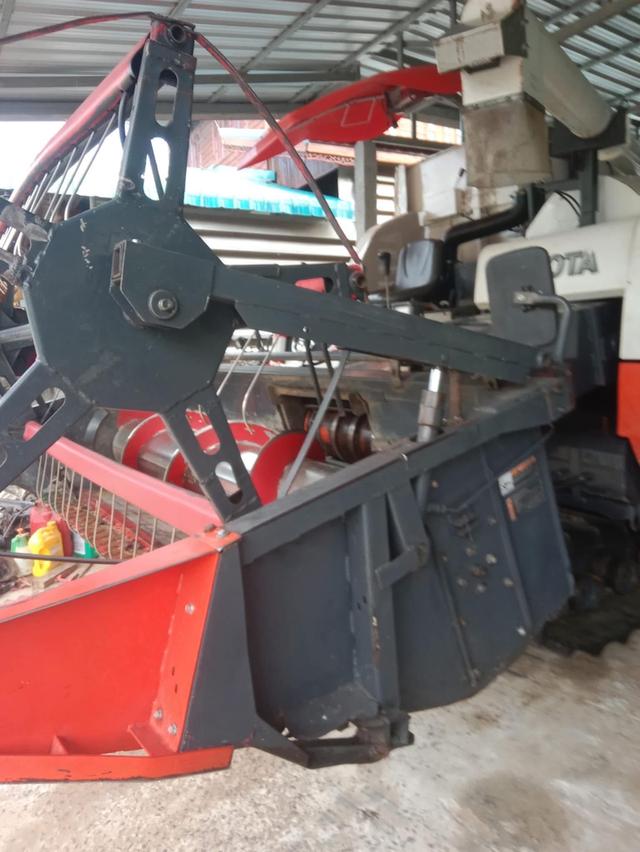 ขายรถเกี่ยวข้าวมือ 2 KUBOTA DC95 2