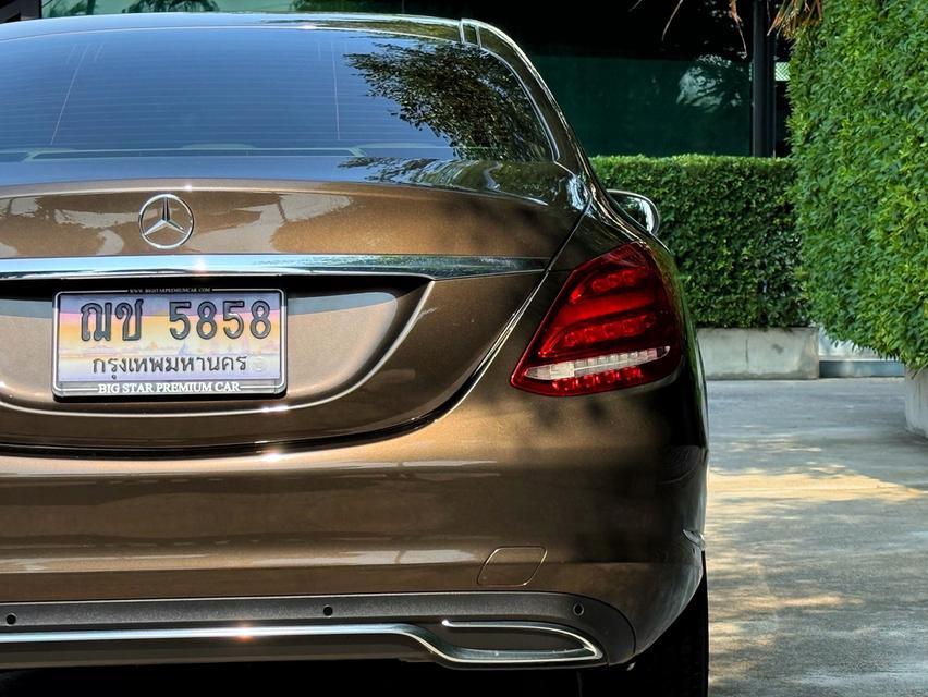2015 BENZ C180 EXCLUSIVE รถมือเดียวออกป้ายแดง รถวิ่งน้อยเพียง 39,000 กม รถเข้าศูนย์ทุกระยะ รถไม่เคยมีอุบัติเหตุครับ รูปที่ 8