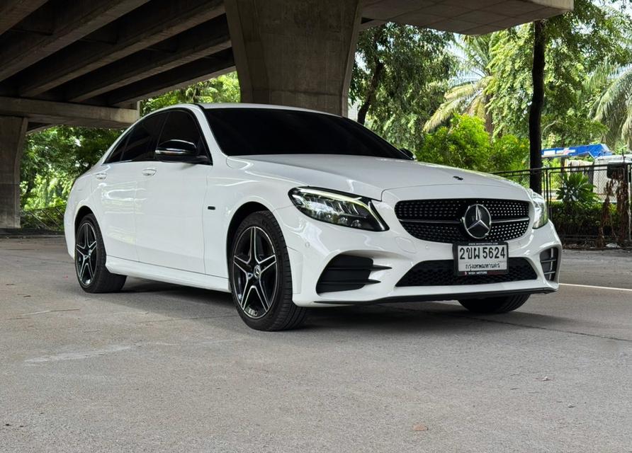 Mercedes-Benz C300e W205 AMG Sport ปี 2022