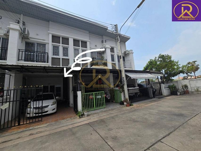 ขายถูกที่สุดในโครงการ ทาวน์เฮ้าส์ 2 ชั้น หมู่บ้านบางแสนวัลเล่ย์ เลี่ยงตลาดหนองมน ต.ห้วยกะปิ อ.เมืองชลบุรี จ.ชลบุรี