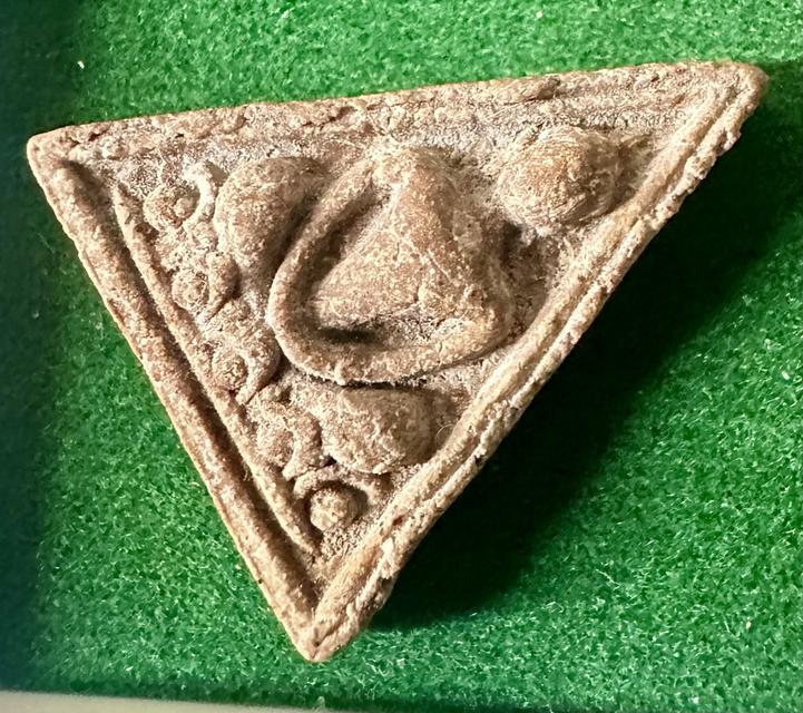 .พระสมเด็จแสน หลังใบโพธิ์ สังฆราชป๋า วัดโพธิ์ รุ่นแรก ปี2512 เนื้อจัด สวยสมบูรณ์เดิมๆ รูปที่ 9