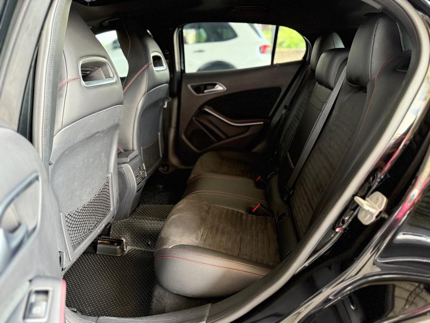 ขาย Benz Gla250Amg ปี16 15