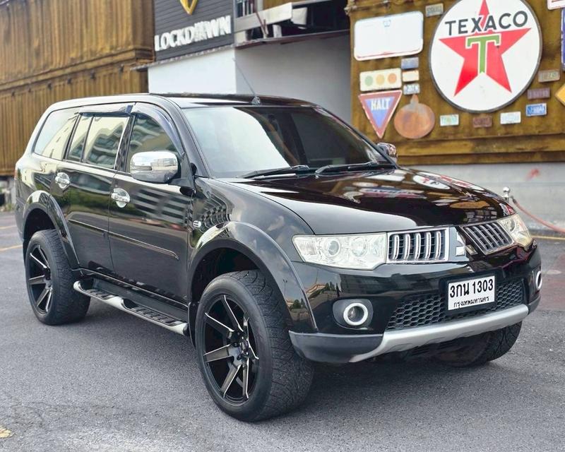 MITSUBISHI PAJERO SPORT 2.4 GLS เกียร์ M/T สีดำ ปี2013 5
